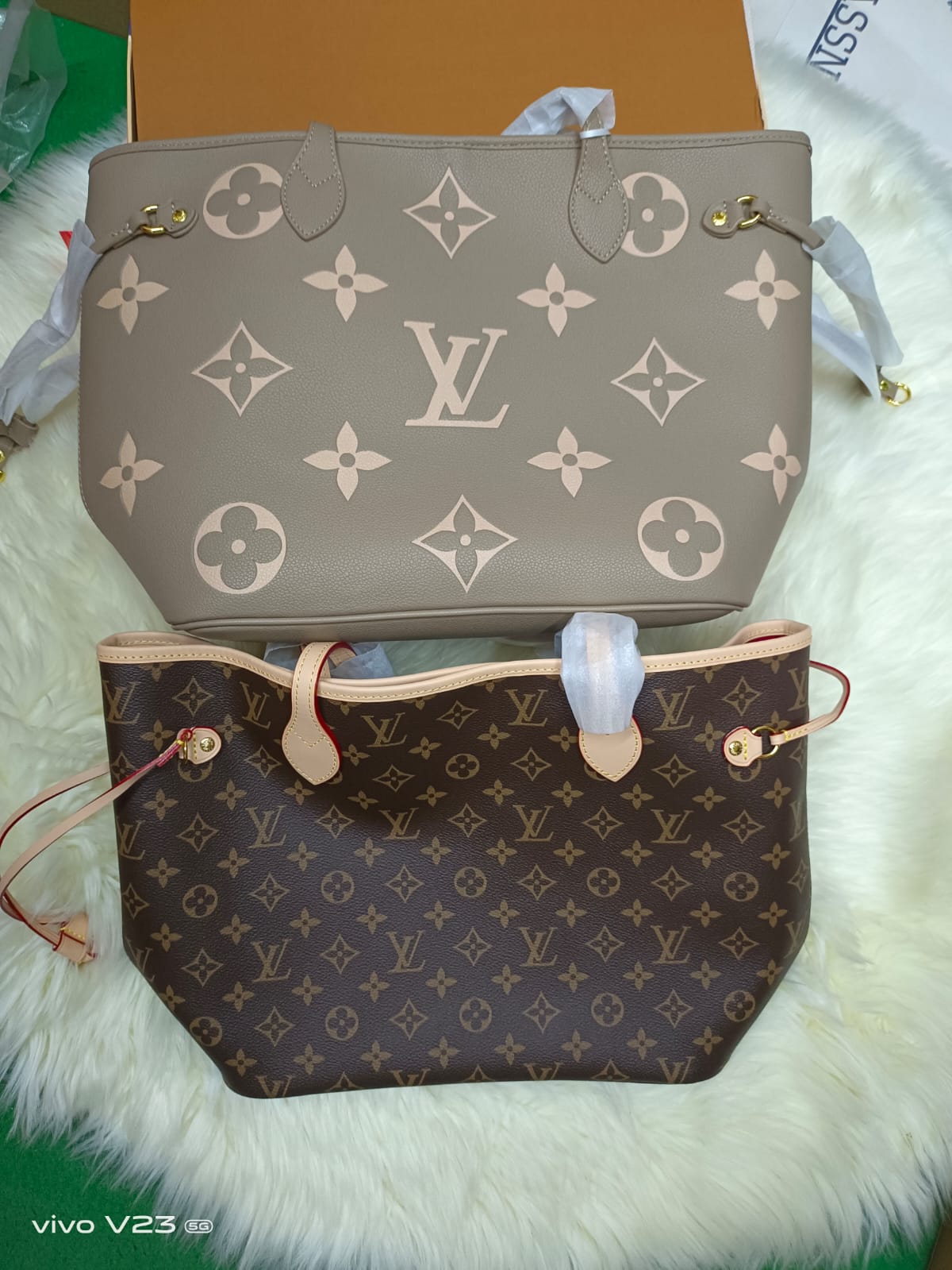 Louis Vuitton Neverfull tote bag – Collection Hub