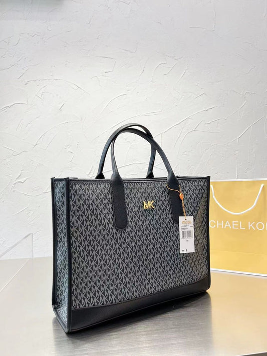 Michael Kors tote bag