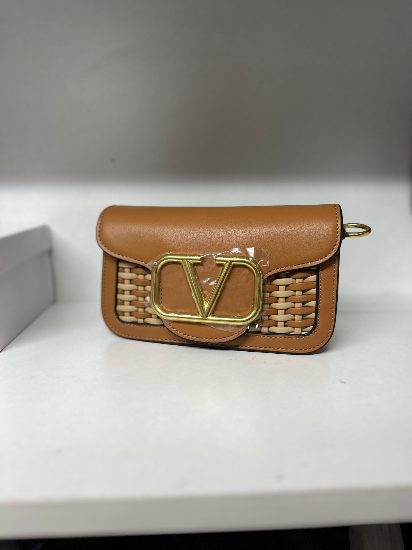 Valentino Garavani Rockstud Leather Shoulder Bag – Luxury Italian Fashion